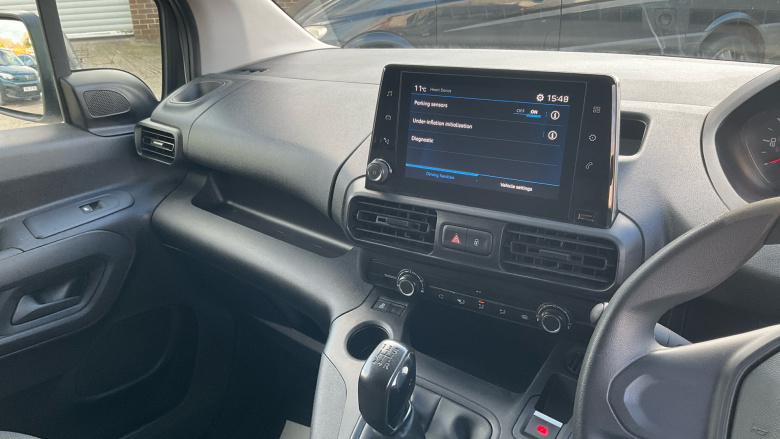 Peugeot Partner Standard Diesel 1000 1.5 BlueHDi 100 Professional Van